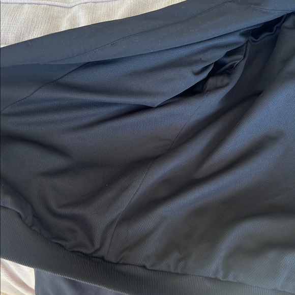 Fabletics Women’s Black Jacket Heavy - Picture 10 of 14